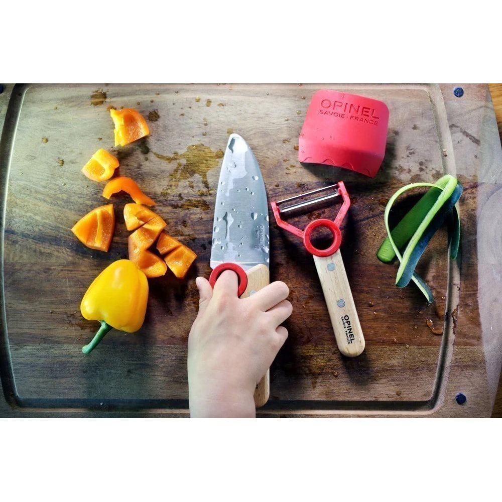 Set de cocina infantil Opinel rojo con cuchillo, pelador y protector de dedos