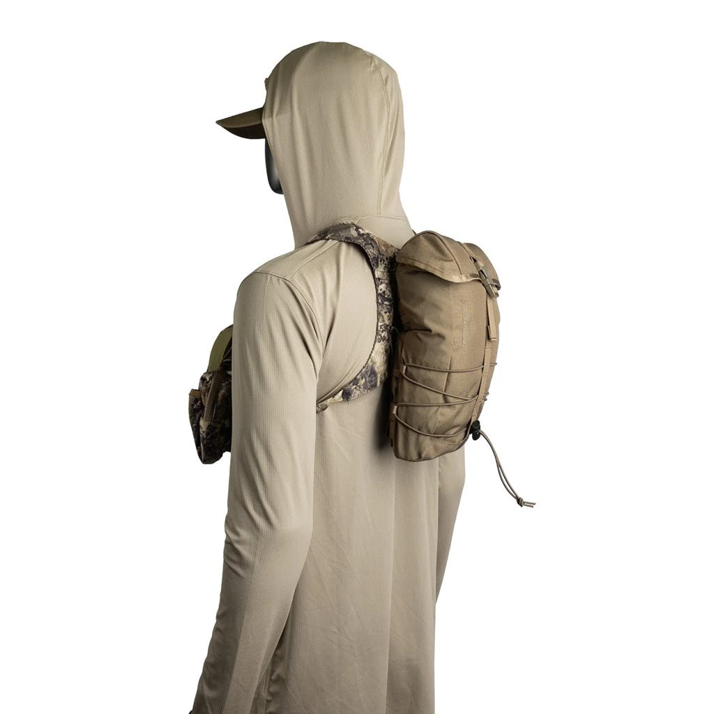 Funda SUSTAINMENT para bolsa de hidratación hasta 3L con salida para tubo y fijación MOLLE/PALS, color gris