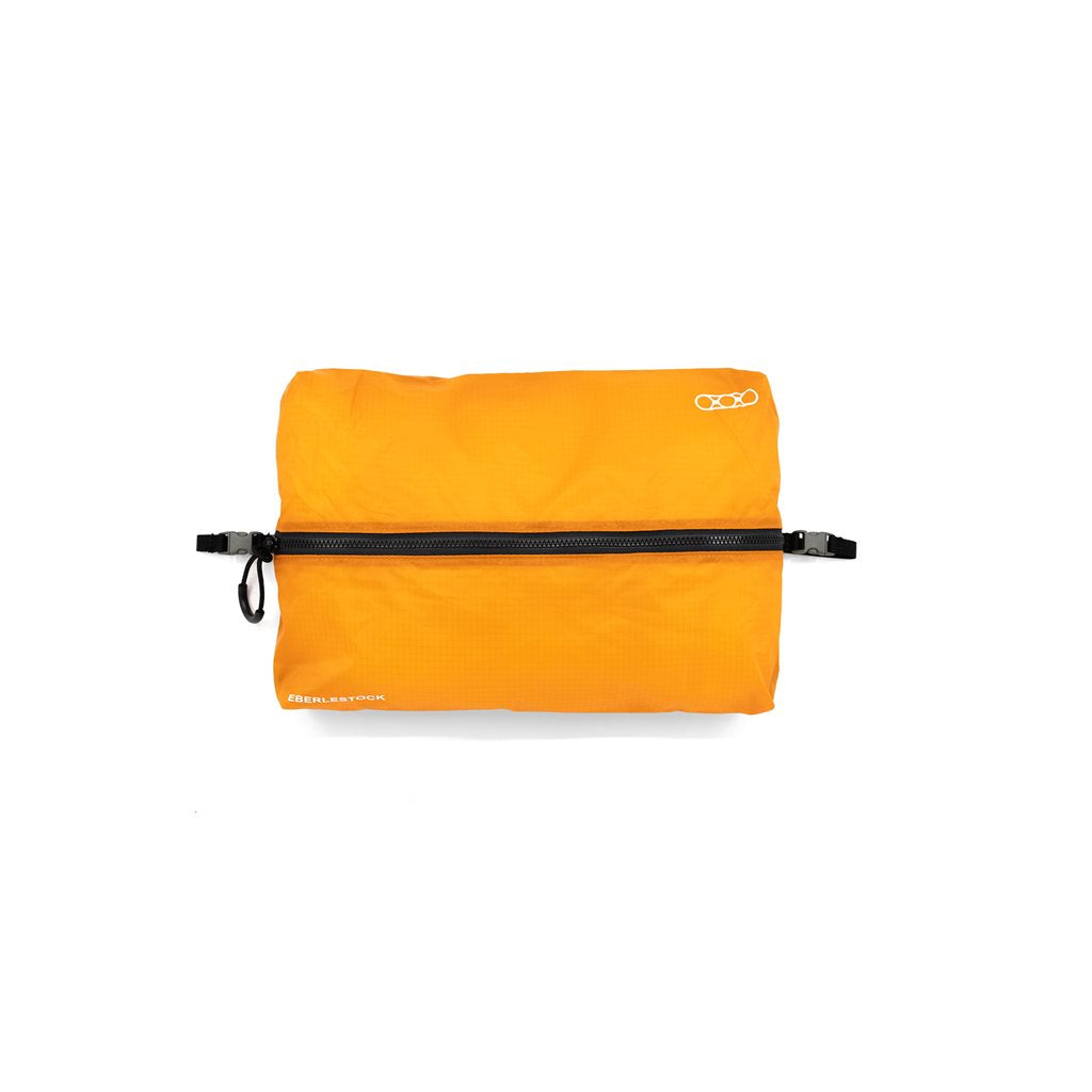 Funda HANGAR extra ligera S en nylon micro rip-stop semitransparente