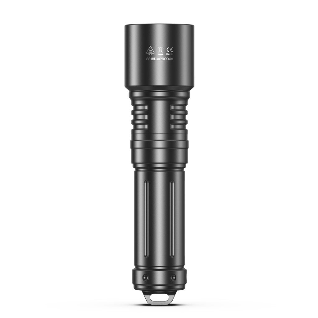 Linterna BD40 PRO recargable impermeable 3000 lúmenes alcance 464 m negra