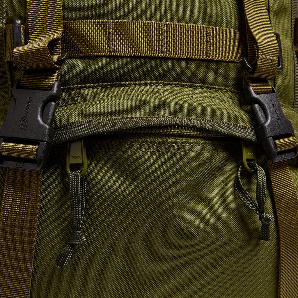 Mochila Berghaus Crusader IV 90+20L verde, mochila expedición robusta estilo militar