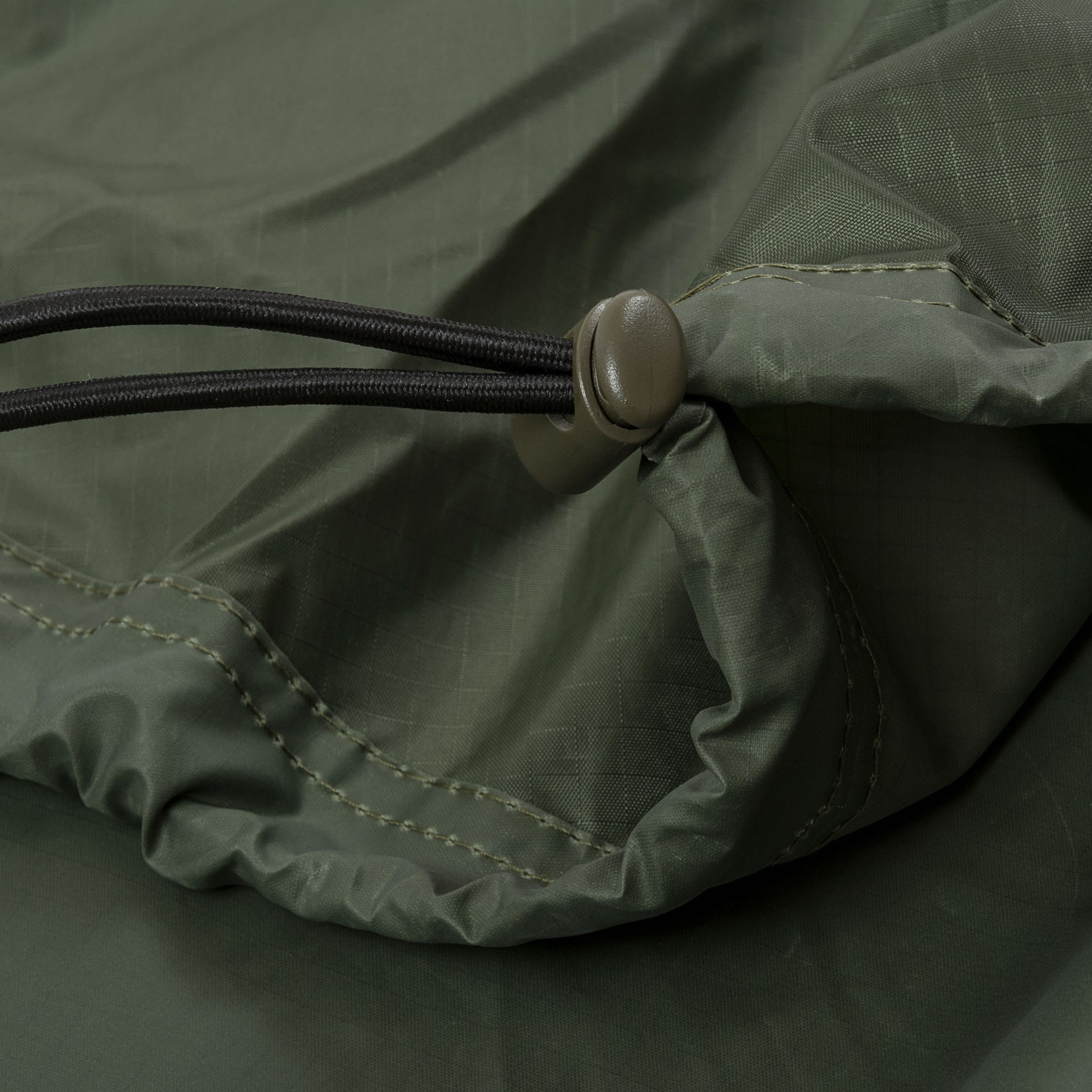 Funda impermeable para saco de dormir KESTREL, ligera y compacta