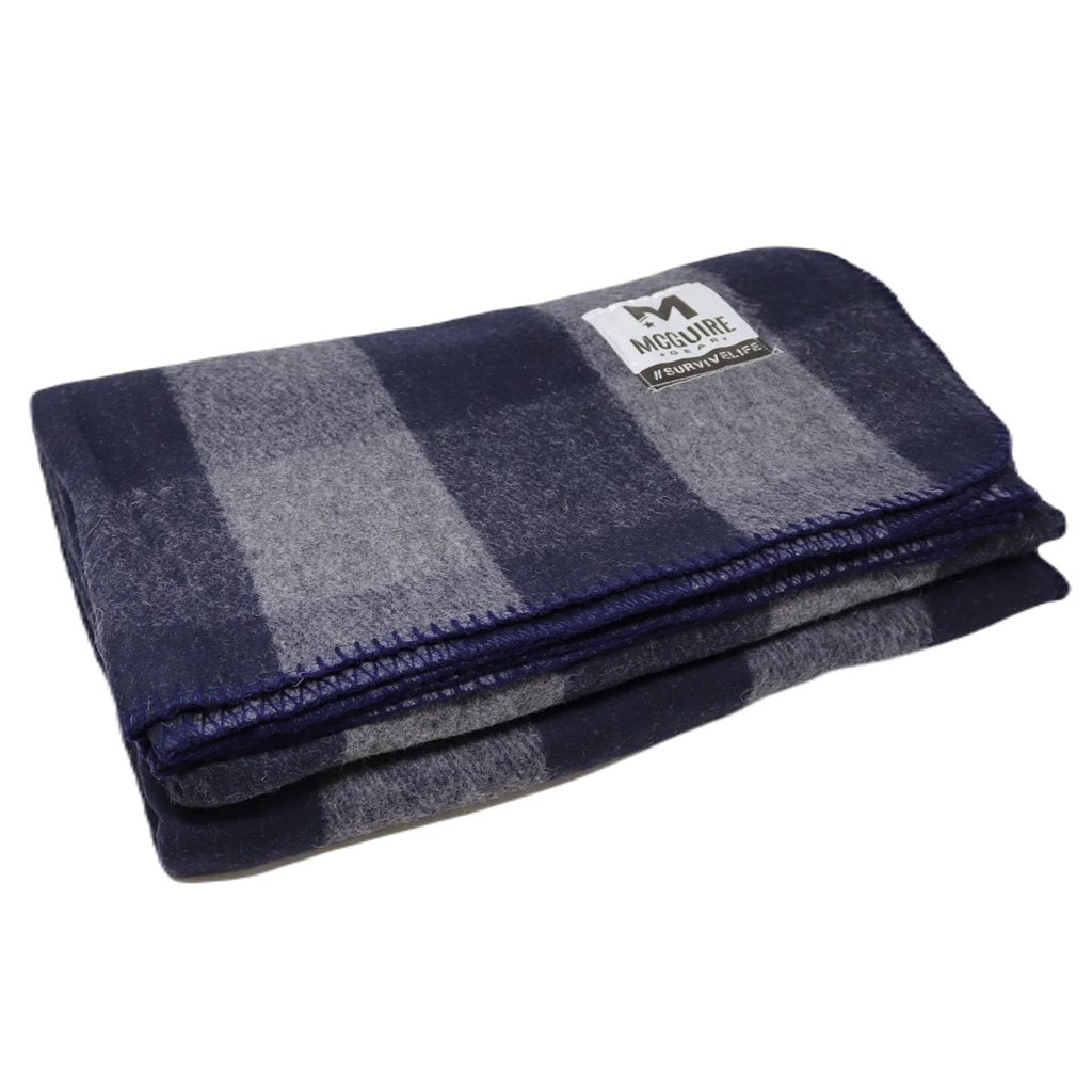 Manta de lana rematada 160 x 230 cm a cuadros azul-gris BK-262-GY-NV