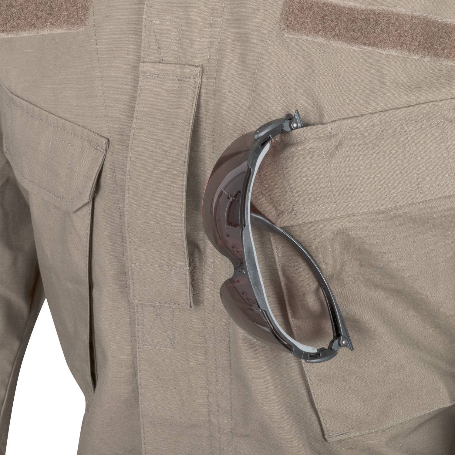 Chaqueta CPU rip-stop estilo ejército polaco, corte moderno y cuello alto forrado