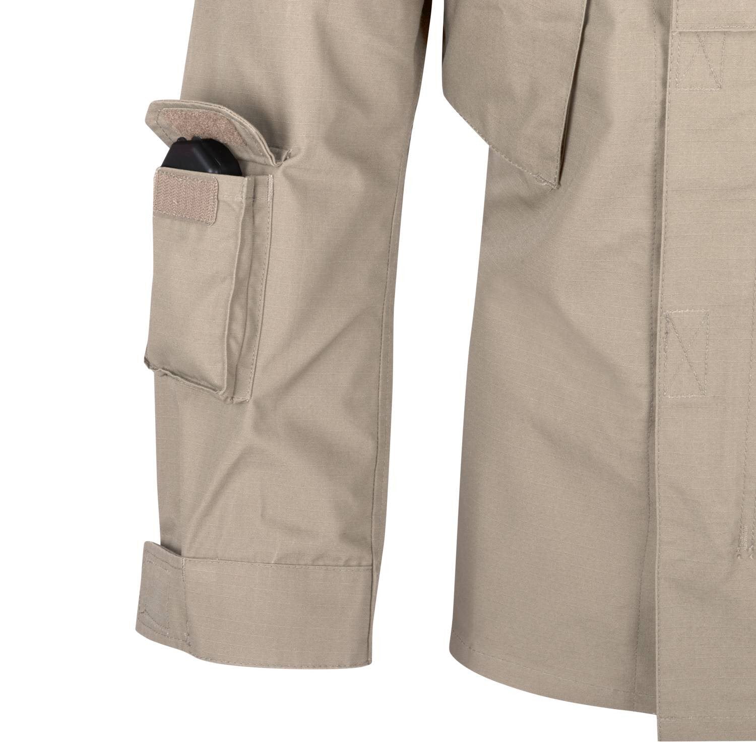 Chaqueta CPU rip-stop estilo ejército polaco, corte moderno y cuello alto forrado