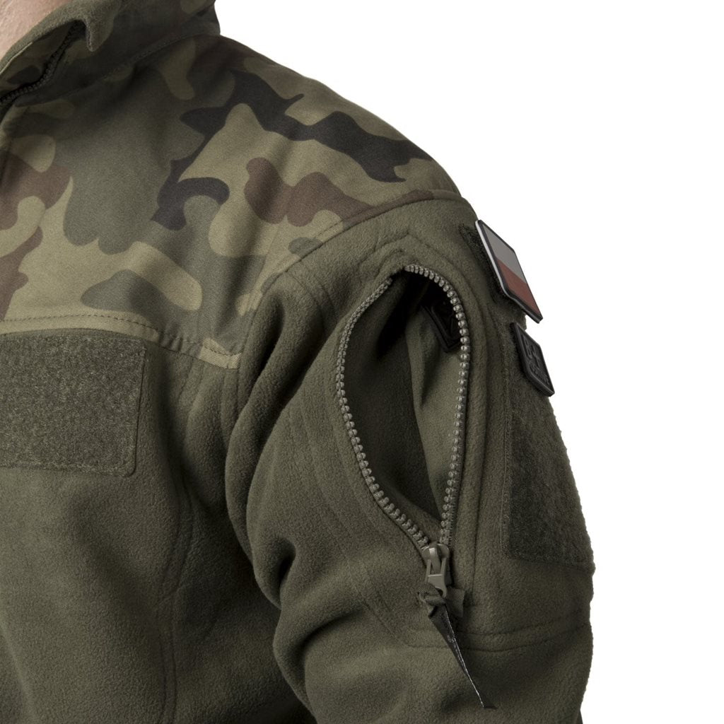 Chaqueta polar HELIKON-TEX INFANTRY verde woodland con cuatro bolsillos y refuerzos