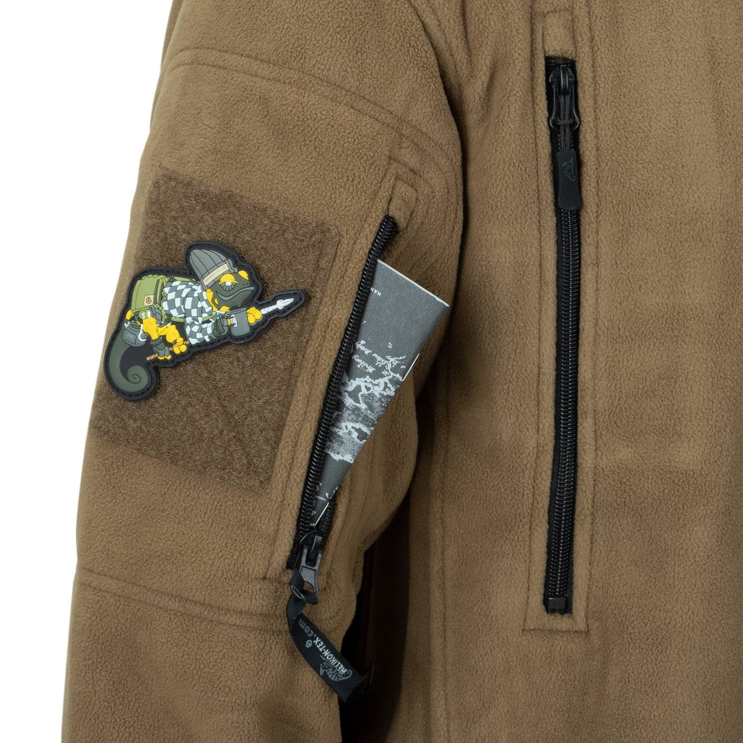Chaqueta polar PATRIOT Heavy Fleece negra, cálida y con múltiples bolsillos