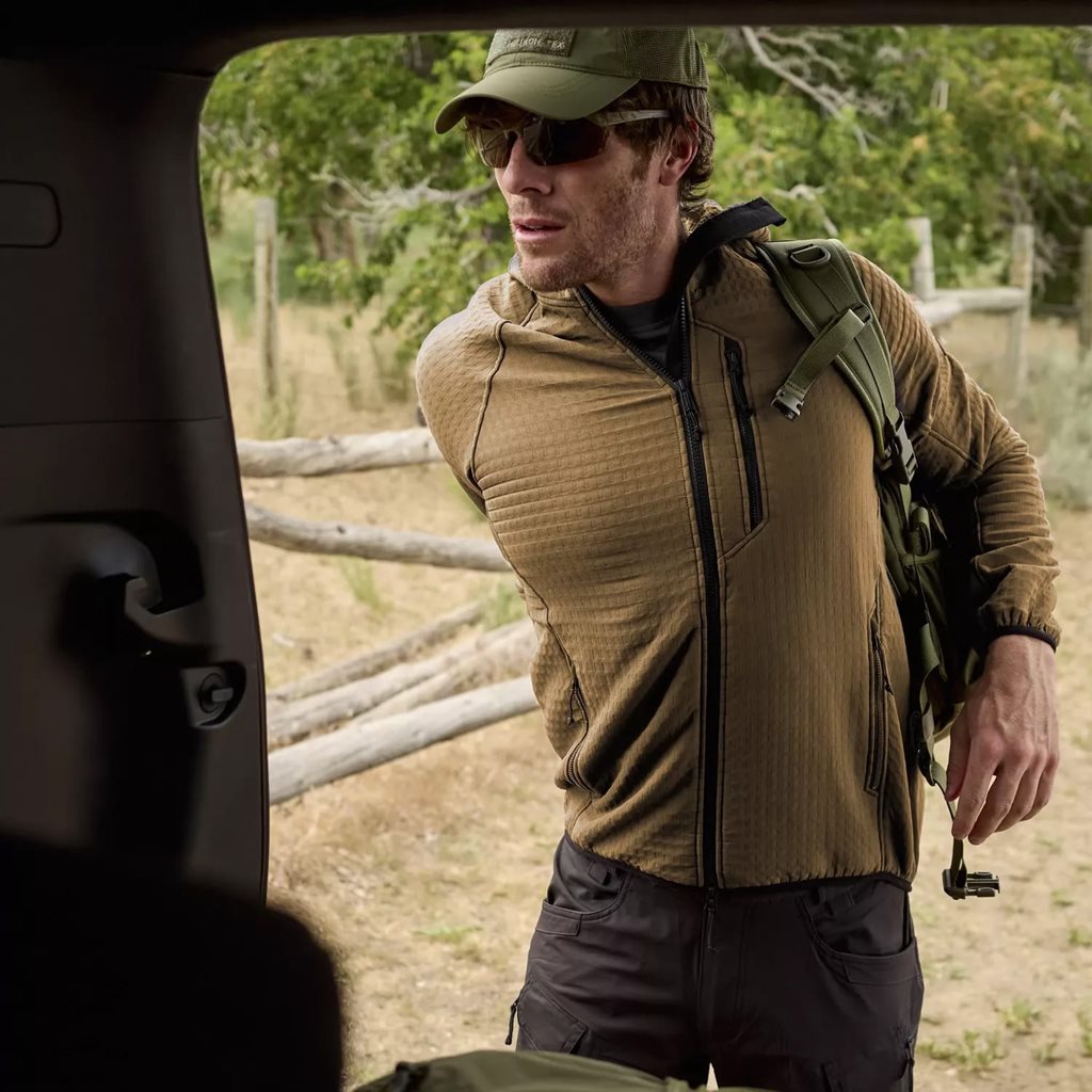 Chaqueta PATRIOT PRO STORMFLEECE™ color coyote, ligera y cálida