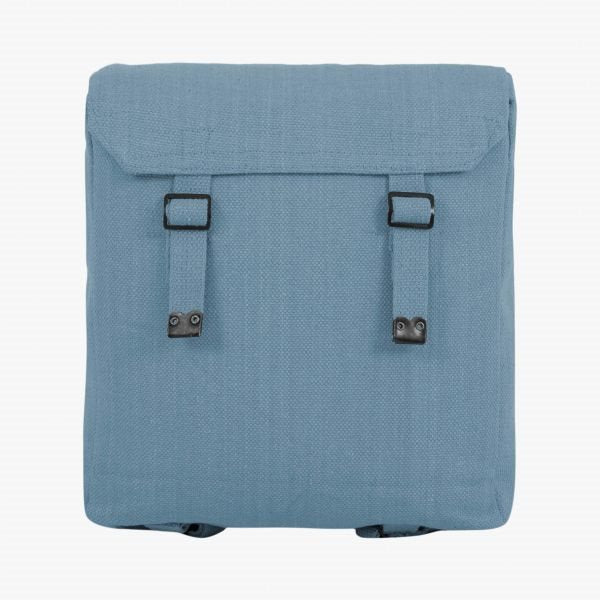 Mochila negra de lona resistente 33×31×10 cm, capacidad ~10 L, tirantes ajustables