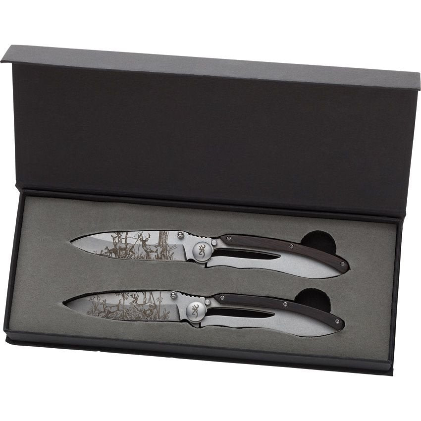Set de 2 navajas Browning con motivo ciervo en caja de regalo
