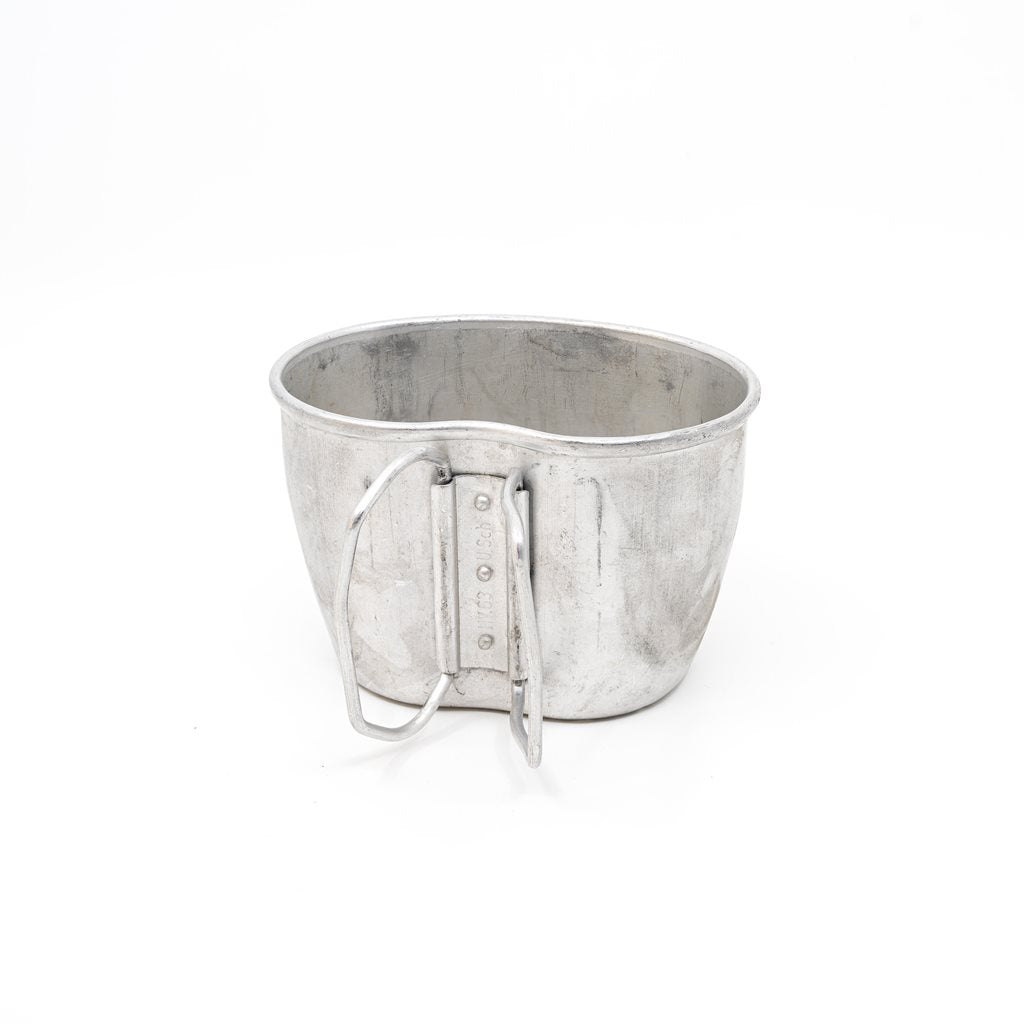 Vaso de aluminio del ejército austriaco usado CGC114AL