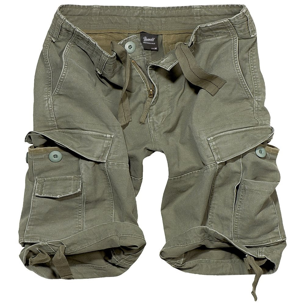 Shorts cargo BRANDIT Vintage verde, tejido resistente y diseño clasico