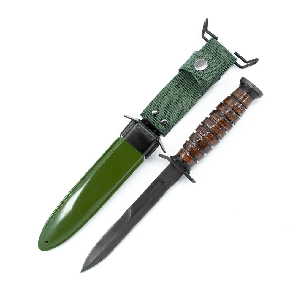 Reproducción del cuchillo US M3 WWII con funda de plástico (USMC)