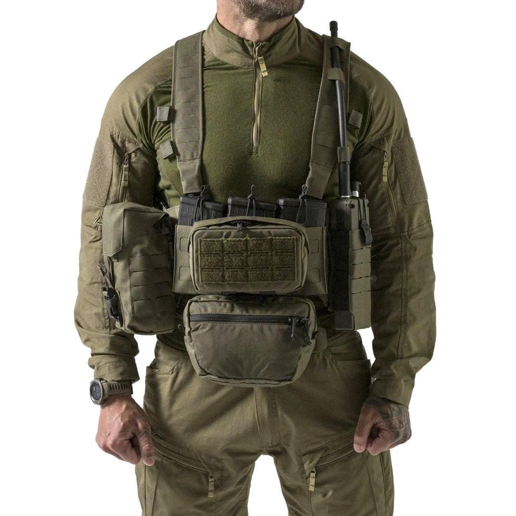 Chest rig CURTISS en Cordura® 500D y nylon 210D con tres bolsillos para cargadores .308 WIN