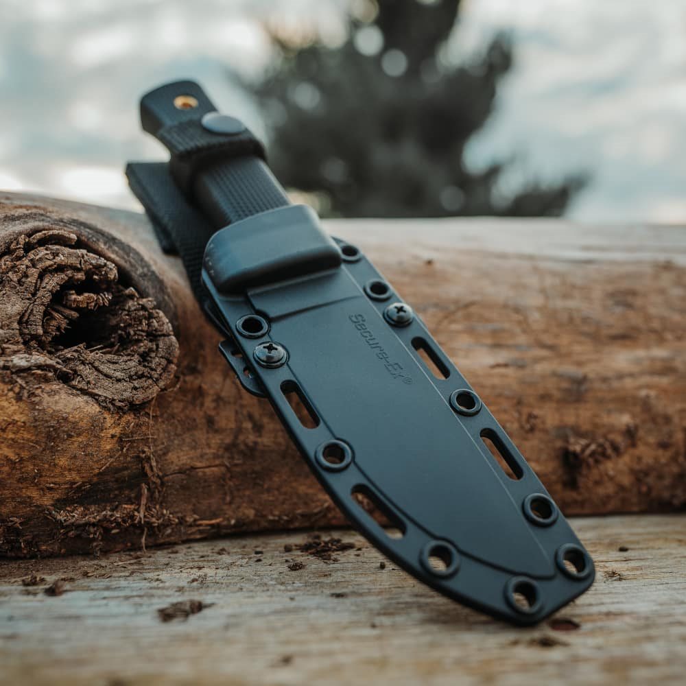 Cuchillo fijo MASTER HUNTER STONEWASH con hoja Drop point en acero CPM3-V