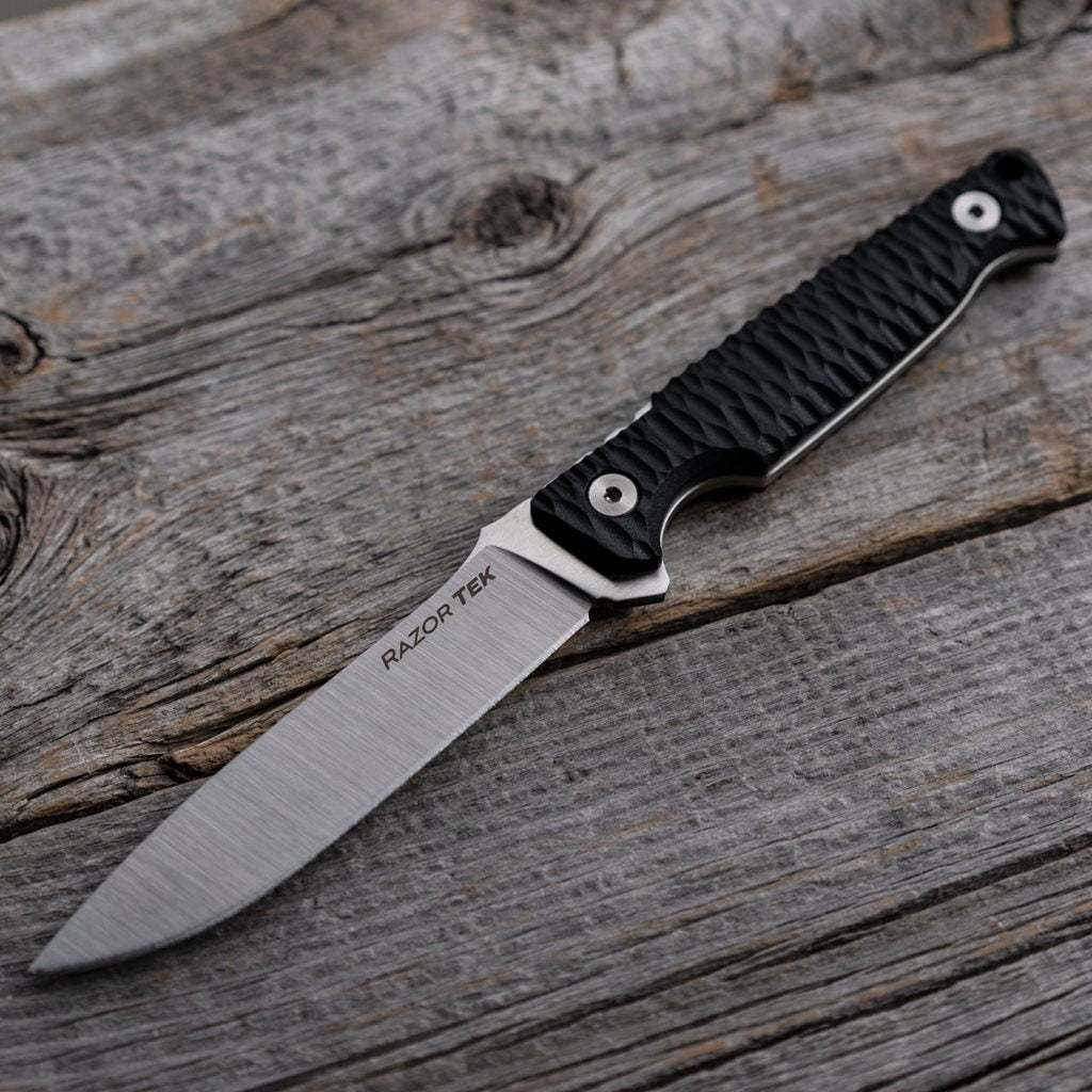 Cuchillo fijo RAZOR TEK con funda, hoja Clip point 4116SS y mango con cachas GFN negras