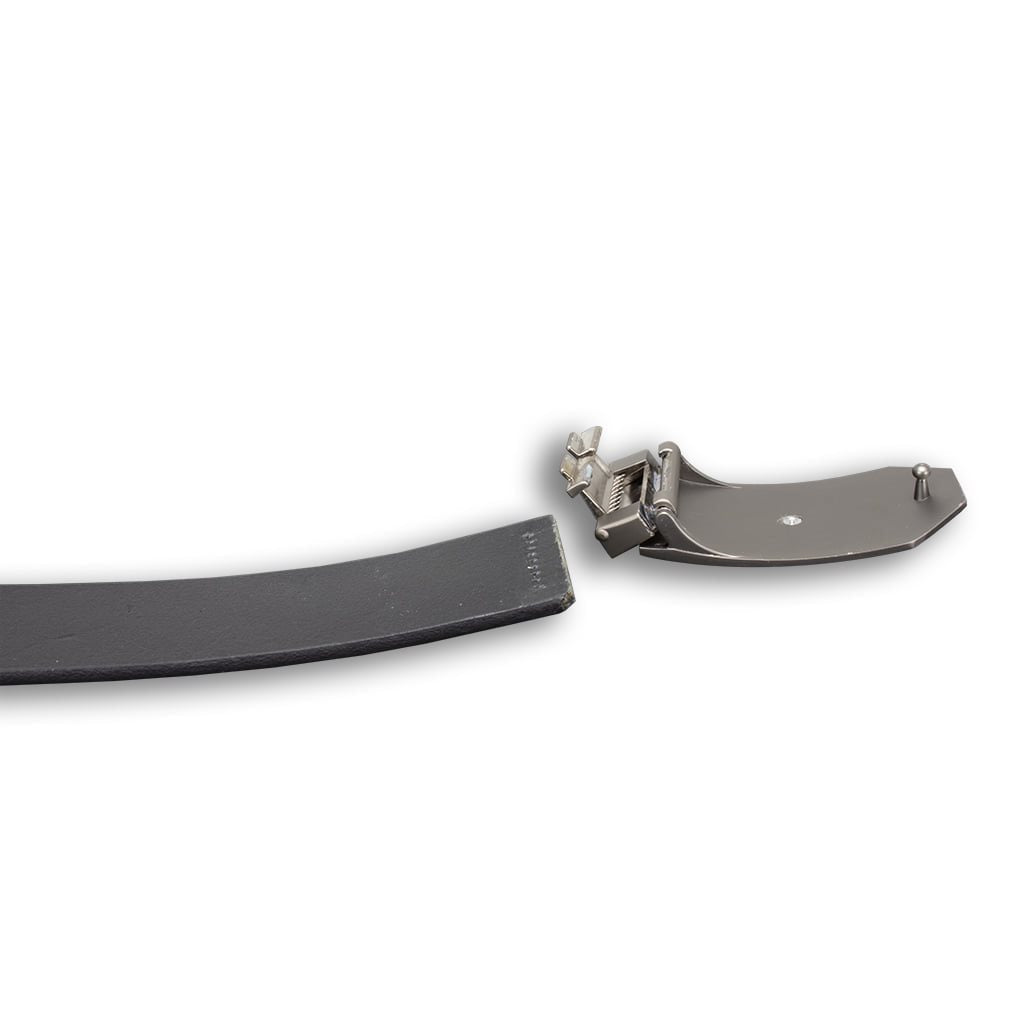 Cinturón de cuero negro con hebilla SPARTAN 3D en acabado plata antigua, 40 mm
