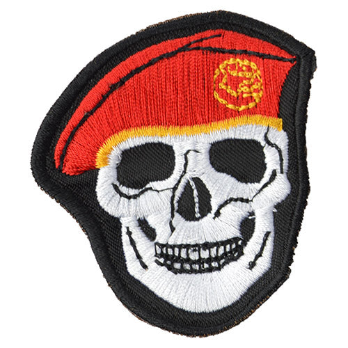 Parche calavera baret color vino tamaño aprox. 6,5 x 5,5 cm