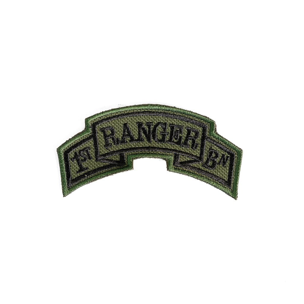 Parche arco 1st RANGER BATTALION color oliva sobre fondo verde, textil (E-16)