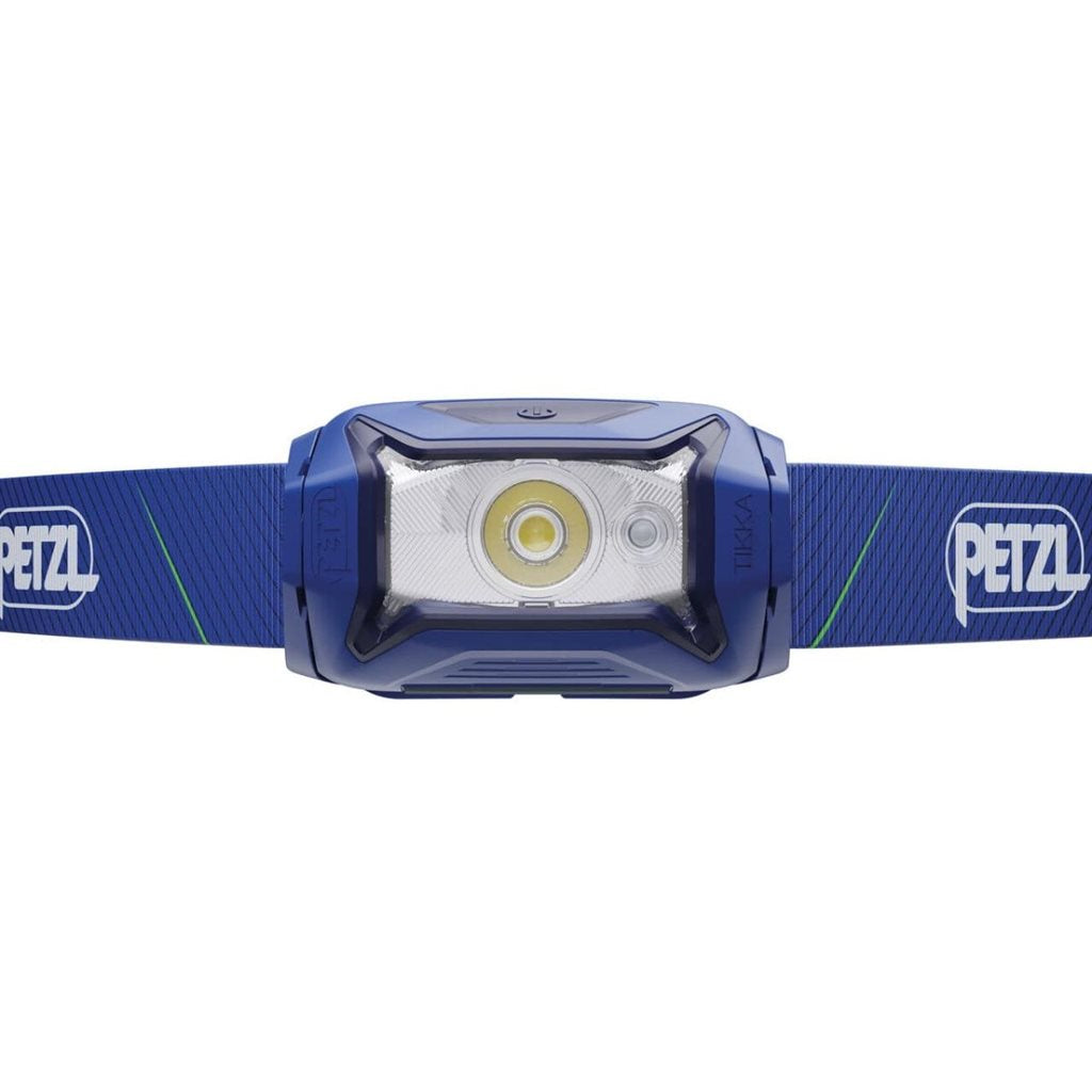 Linterna frontal TIKKA CORE 2025 negra de Petzl, 450 lúmenes, reflector fosforescente y batería CORE incluida