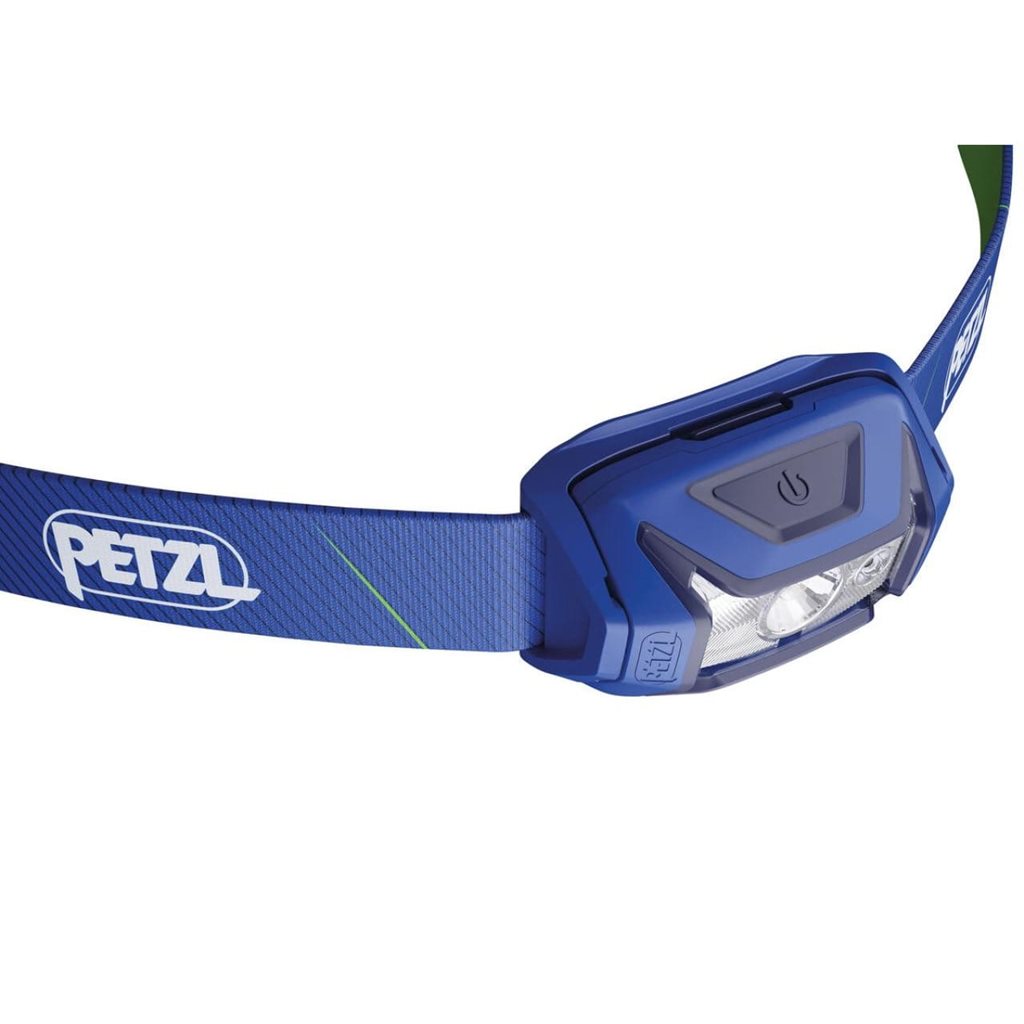 Linterna frontal TIKKA CORE 2025 negra de Petzl, 450 lúmenes, reflector fosforescente y batería CORE incluida