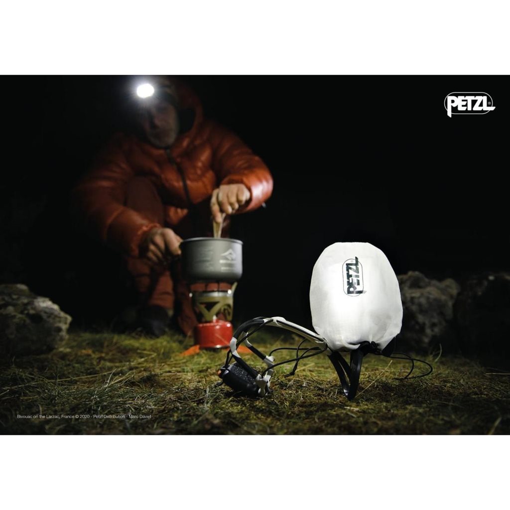 Funda de transporte Petzl SHELL LT para linterna frontal
