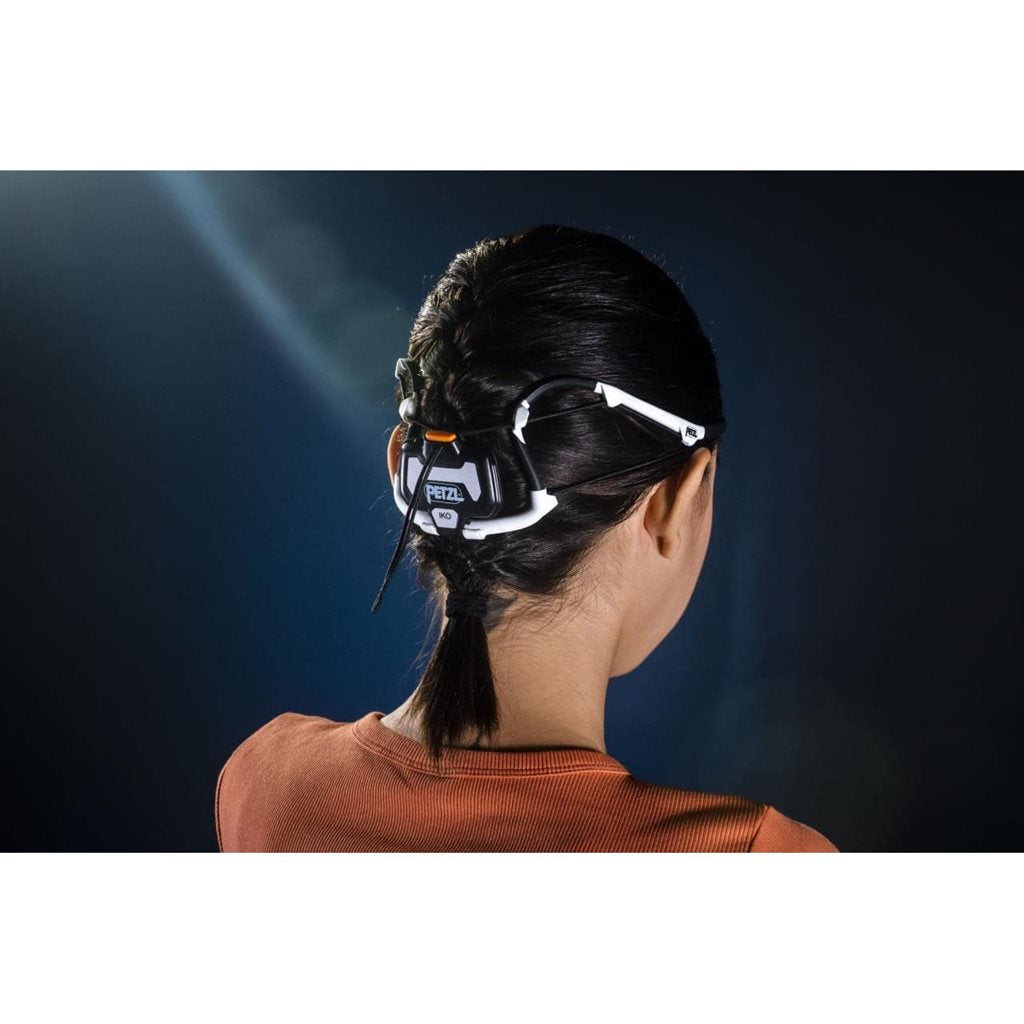 Linterna frontal IKO ligera para running, senderismo y montañismo
