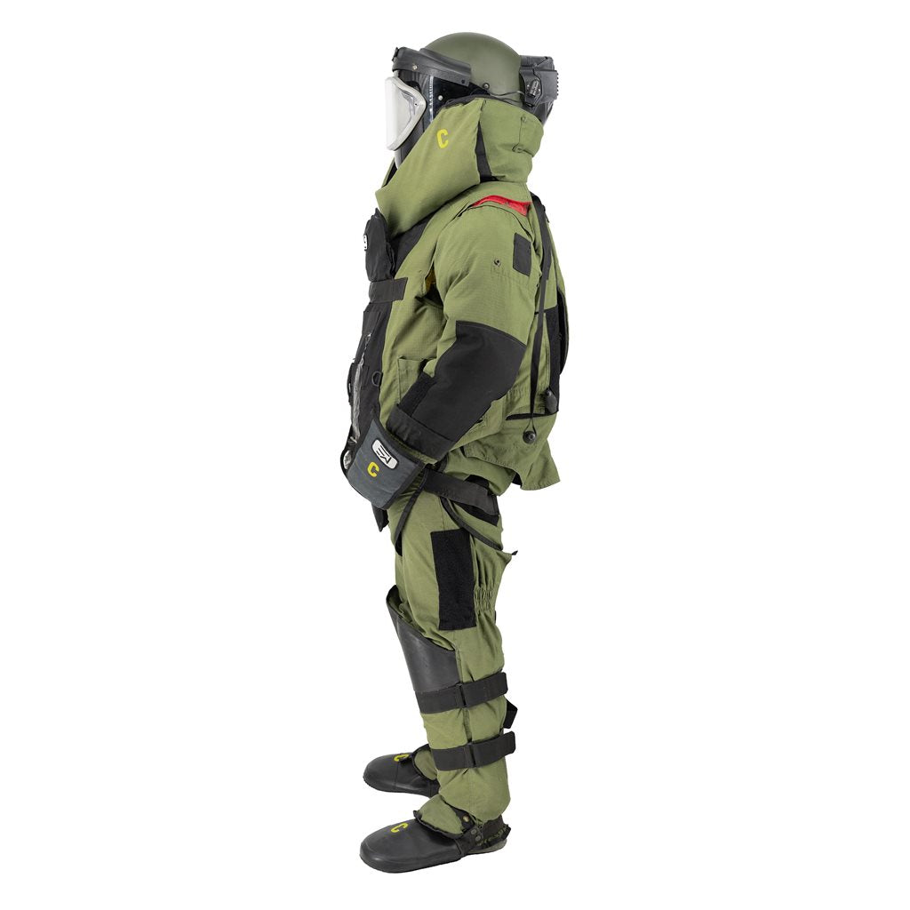 Traje pirotécnico EOD 9 MED-ENG verde usado con accesorios