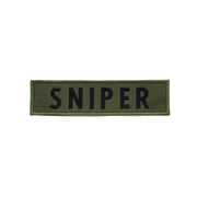 Parche SNIPER color oliv con diseño de texto 'SNIPER' y mira
