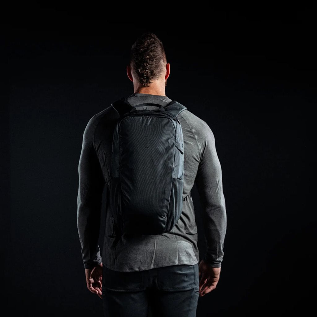 Mochila FADE TRANSPORT 18 L negra - EBERLESTOCK, variante compacta