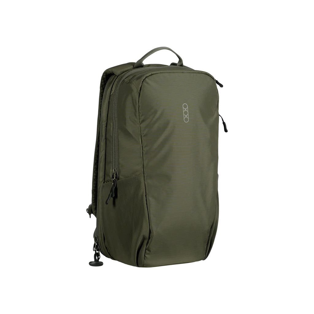Mochila FADE TRANSPORT 18 L negra - EBERLESTOCK, variante compacta