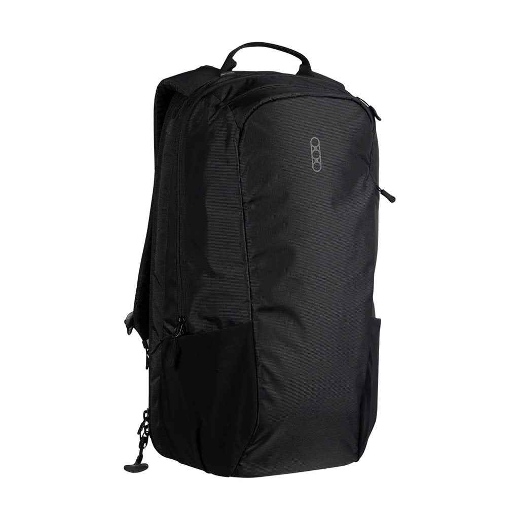Mochila FADE TRANSPORT 21 L negra de Eberlestock con diseño civil discreto