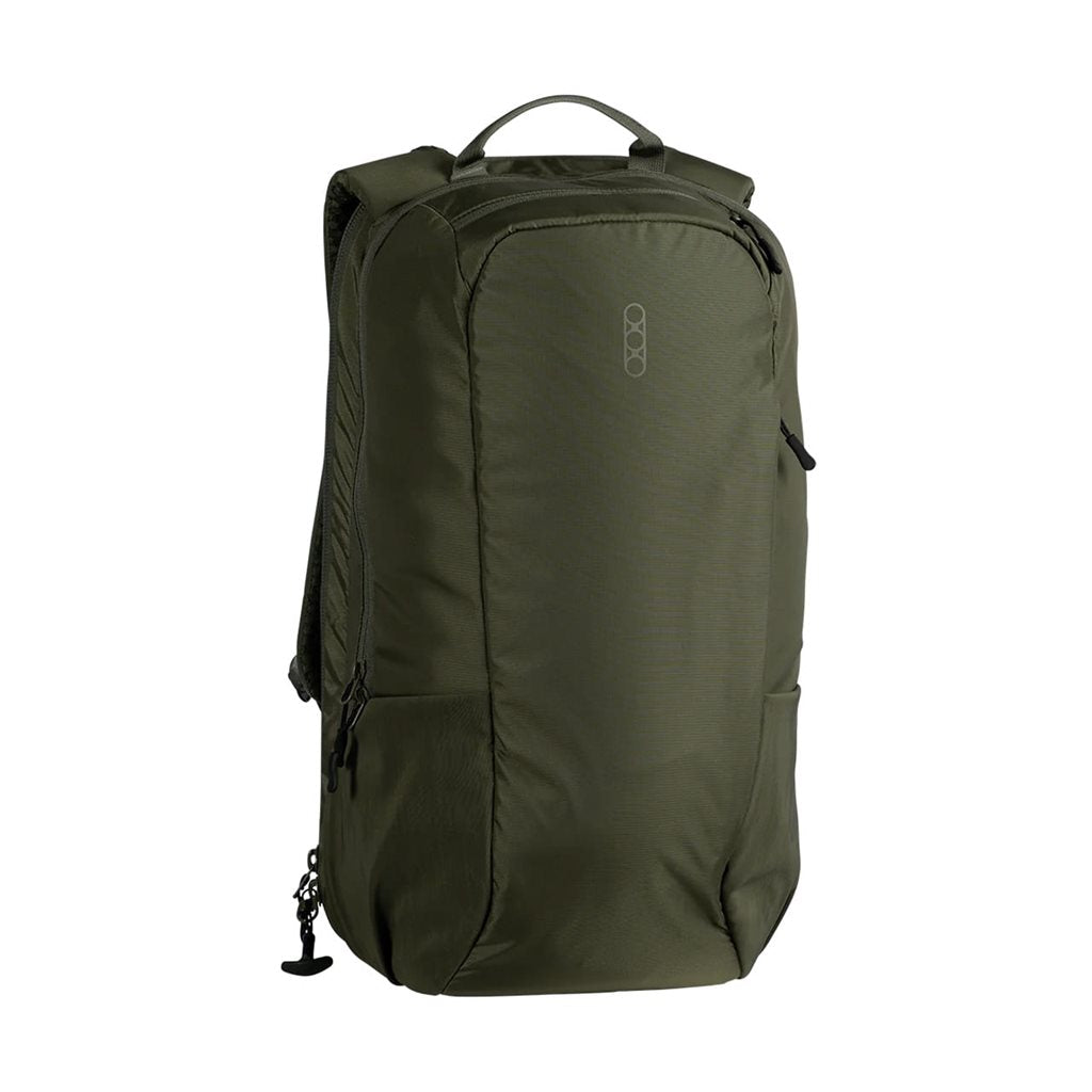 Mochila FADE TRANSPORT 21 L en color verde con aspecto civil y compartimento para arma larga