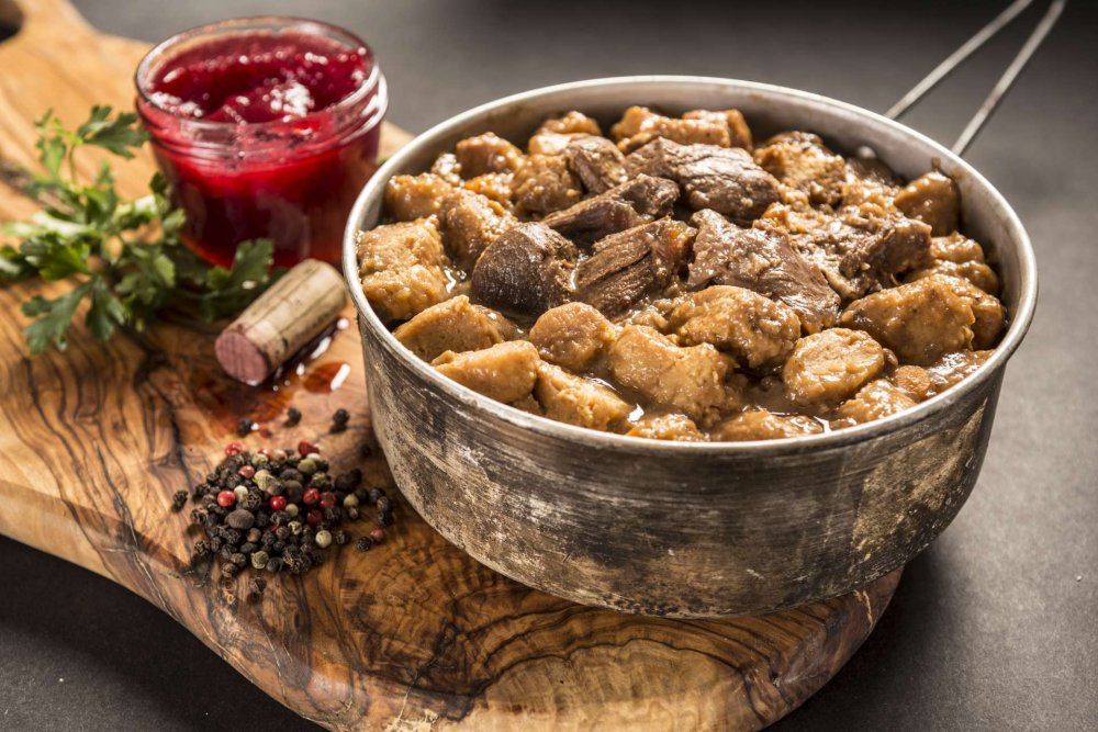 Ración PRO Ragú de venado con albóndigas de patata 400g - PRO-RATION MEALS