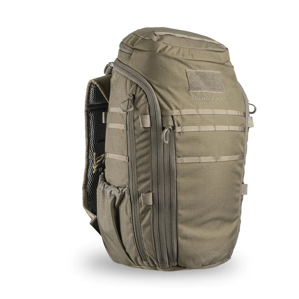 Mochila F5 SWITCHBLADE negra monocámara con portación oculta para arma corta