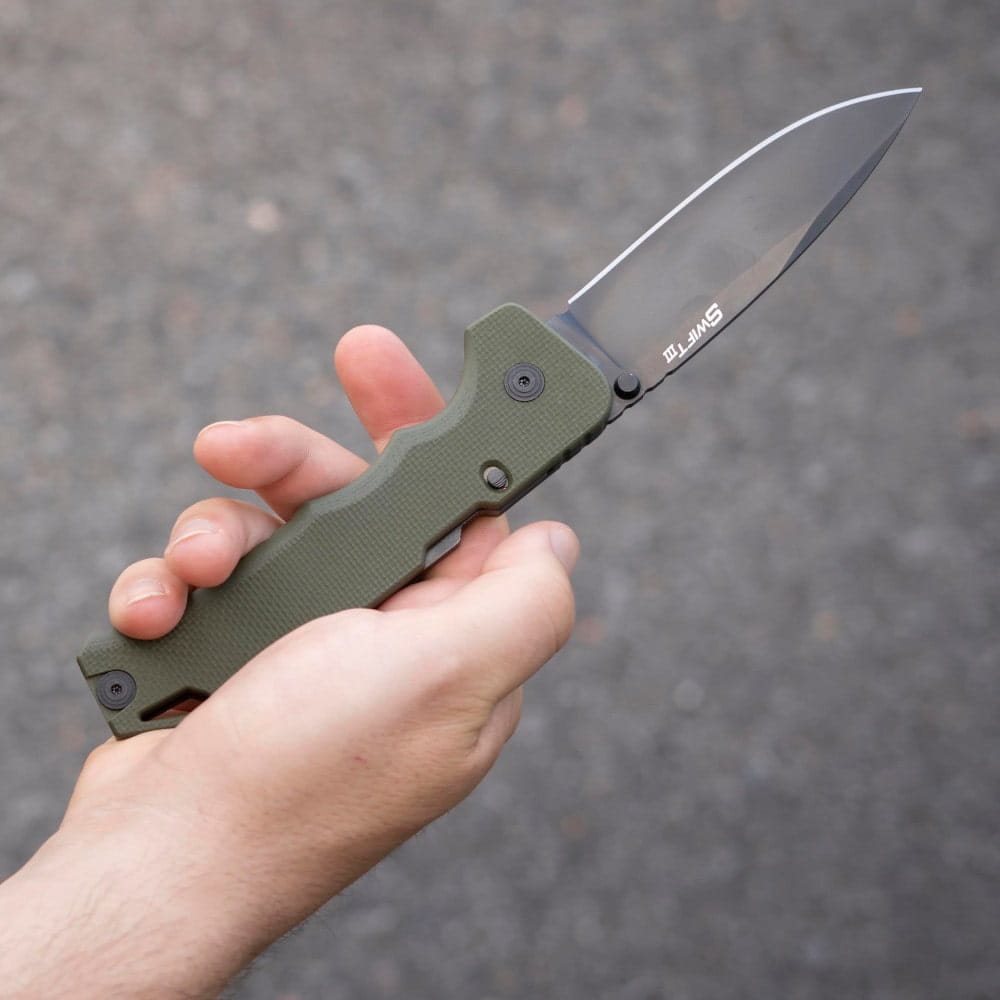 Navaja plegable SWIFT III verde con filo liso, acero de herramientas, apertura asistida y seguro Atlas®