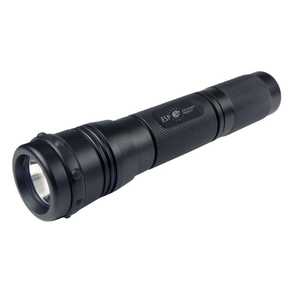 Linterna táctica HELIOS 10-34 con cuerpo de dural y lente de policarbonato