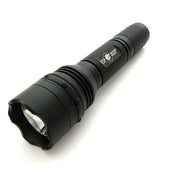 Imagen de linterna táctica HELIOS 10-37 con LED Cree XM-L2