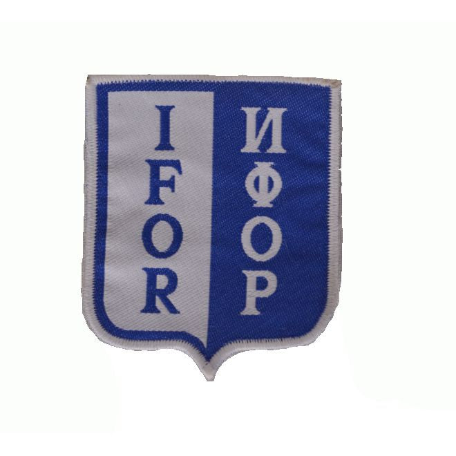 Parche IFOR colorido - insignia clasica visible en imagen