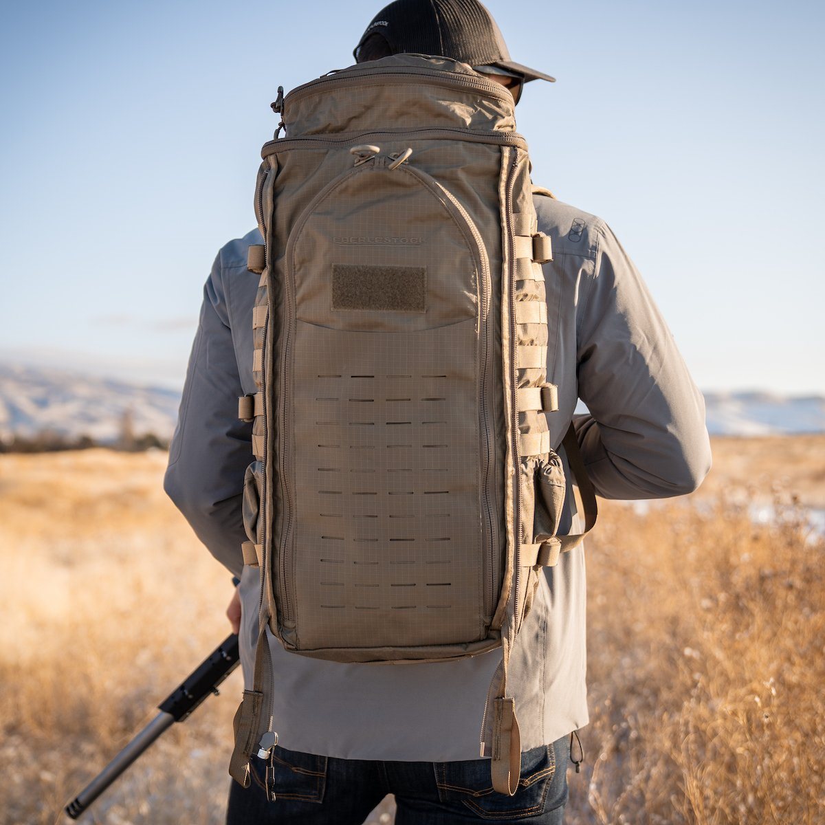 Mochila G1 LITTLE BROTHER de Eberlestock, ligera monocompartimento con carga superior y frontal y sistema modular laser