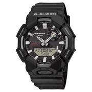 Reloj deportivo G-SHOCK GA-B010 negro en primer plano