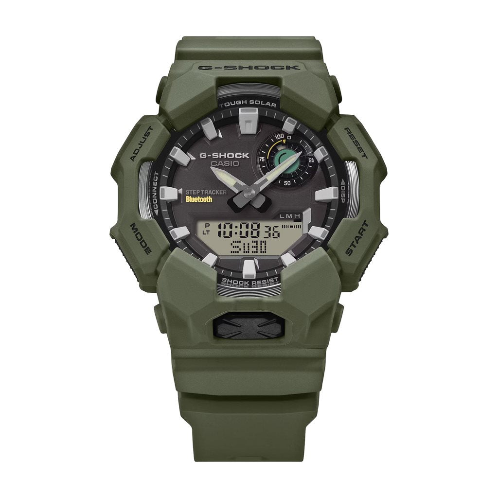 Reloj deportivo G-SHOCK GA-B010 negro en primer plano