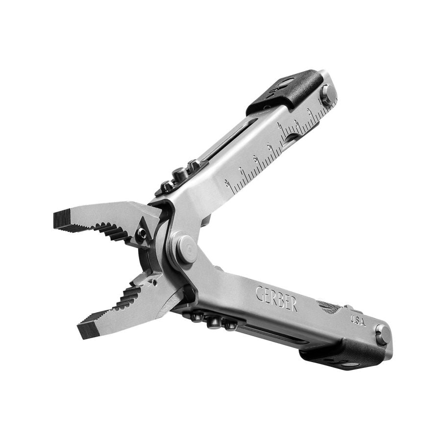 Alicates multifunción Gerber MP 600 bluntnose plateados de acero inoxidable con cabeza ancha