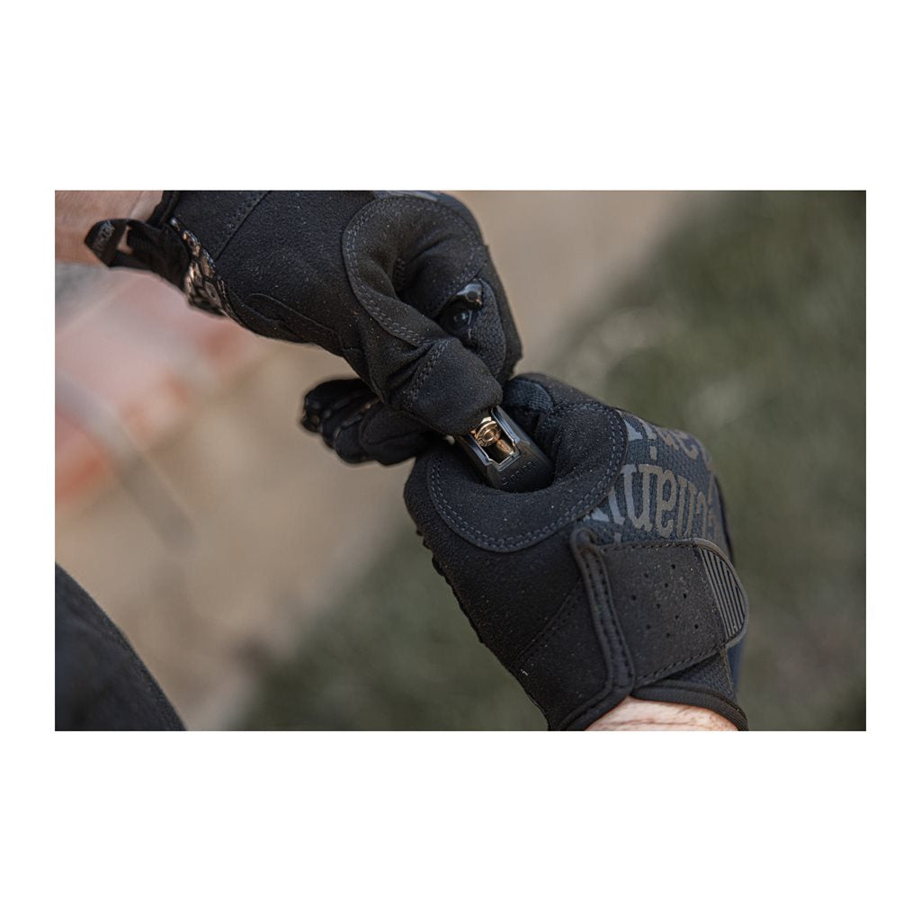 Guantes de tiro PRECISION PRO negros, vista de la palma con patrón Padlock™