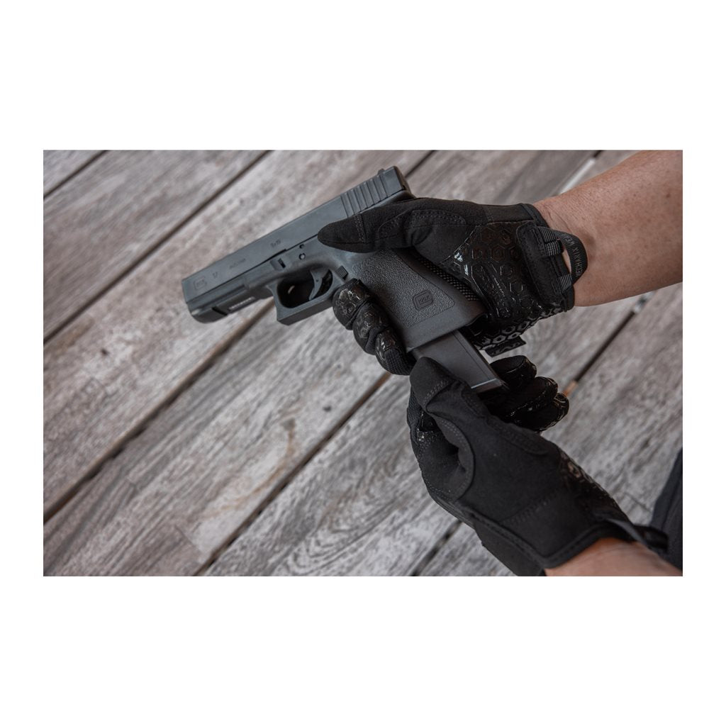 Guantes de tiro PRECISION PRO negros, vista de la palma con patrón Padlock™