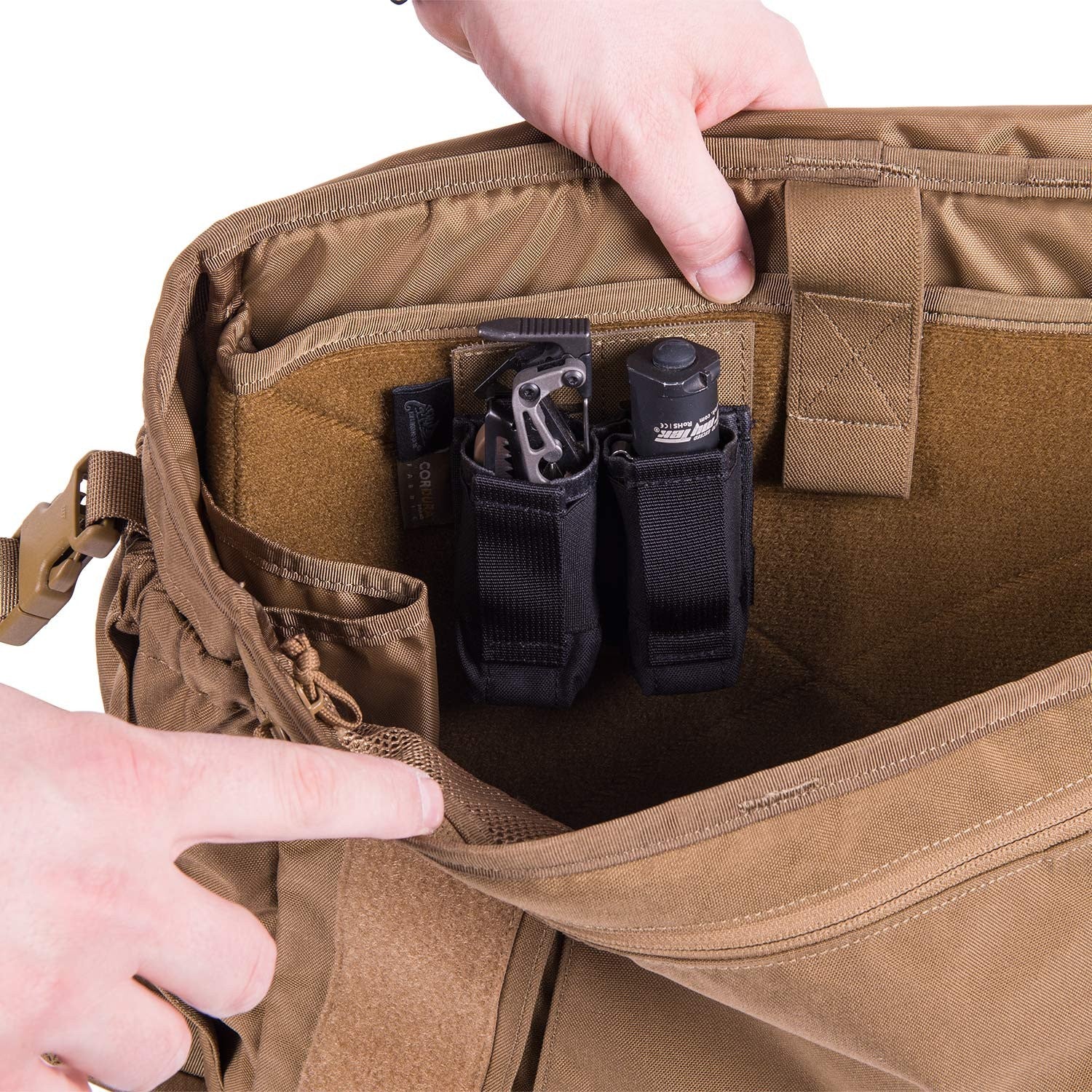 Panel MOLLE INSERT 2 Cordura negro con cierre velcro y tejido MOLLE en dos columnas