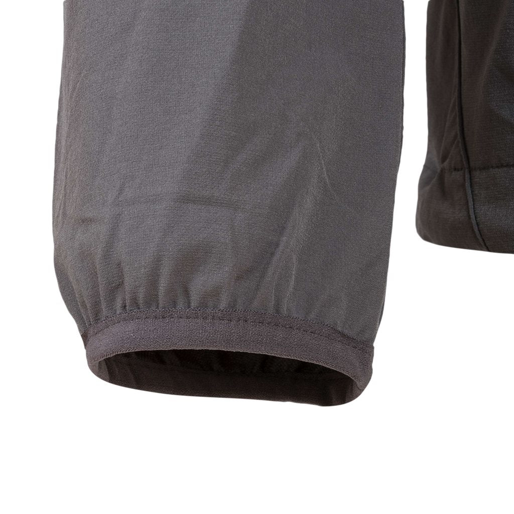 Chaqueta HIRTA SHE gris con cremallera central y dos bolsillos