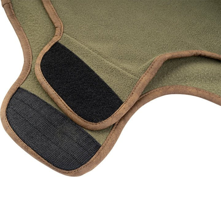 Chaleco para perro FEECE verde fijado con velcro en cuello y pecho