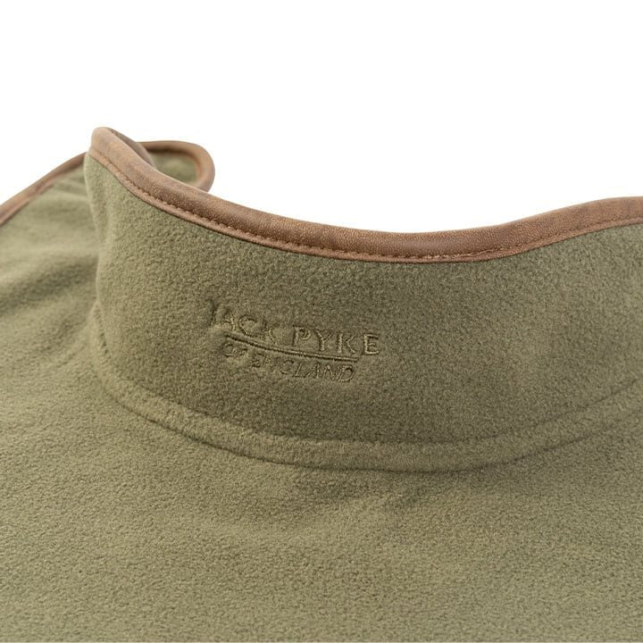 Chaleco para perro FEECE verde fijado con velcro en cuello y pecho