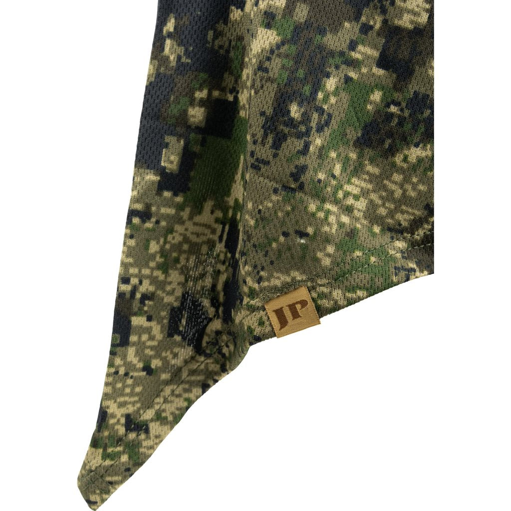 Pasamontañas STEALTH ligero con estampado distintivo.